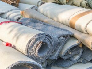 Scopri di più sull'articolo Dove buttare tappeti vecchi